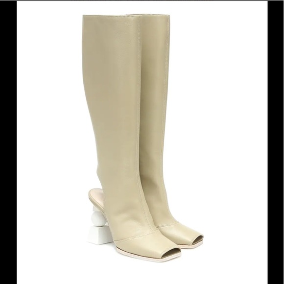 JACQUEMUS
Les Bottes Olive knee-high leather boots - Picture 1 of 3